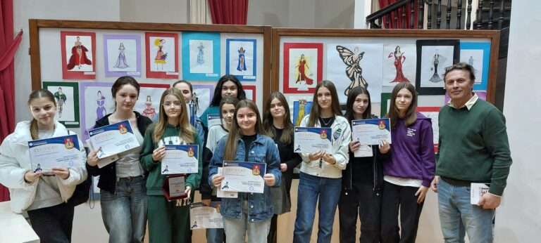 GARA NË DIZAJNE MODE KUMANOVË