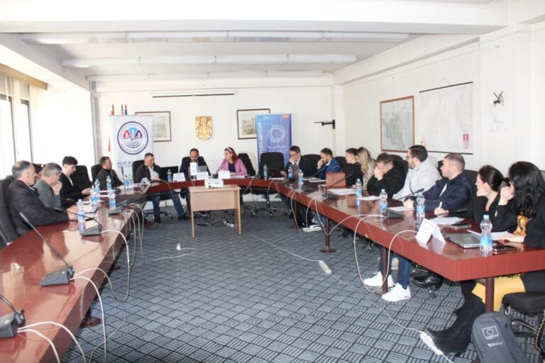 Воведна средба и работилница во рамки на проектот „Коалиција млади – поддршка за локалниот бизнис“/Takimi hyrës dhe punëtori në kuadër të projektit “Koalicioni i të Rinjve – Mbështetje për Biznesin Lokal”